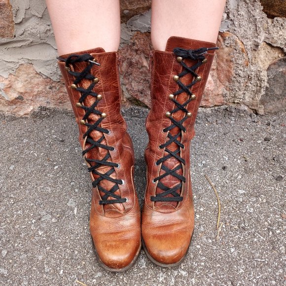 Vintage Naturalizer Brown Lace-Up Boots - Picture 5 of 9